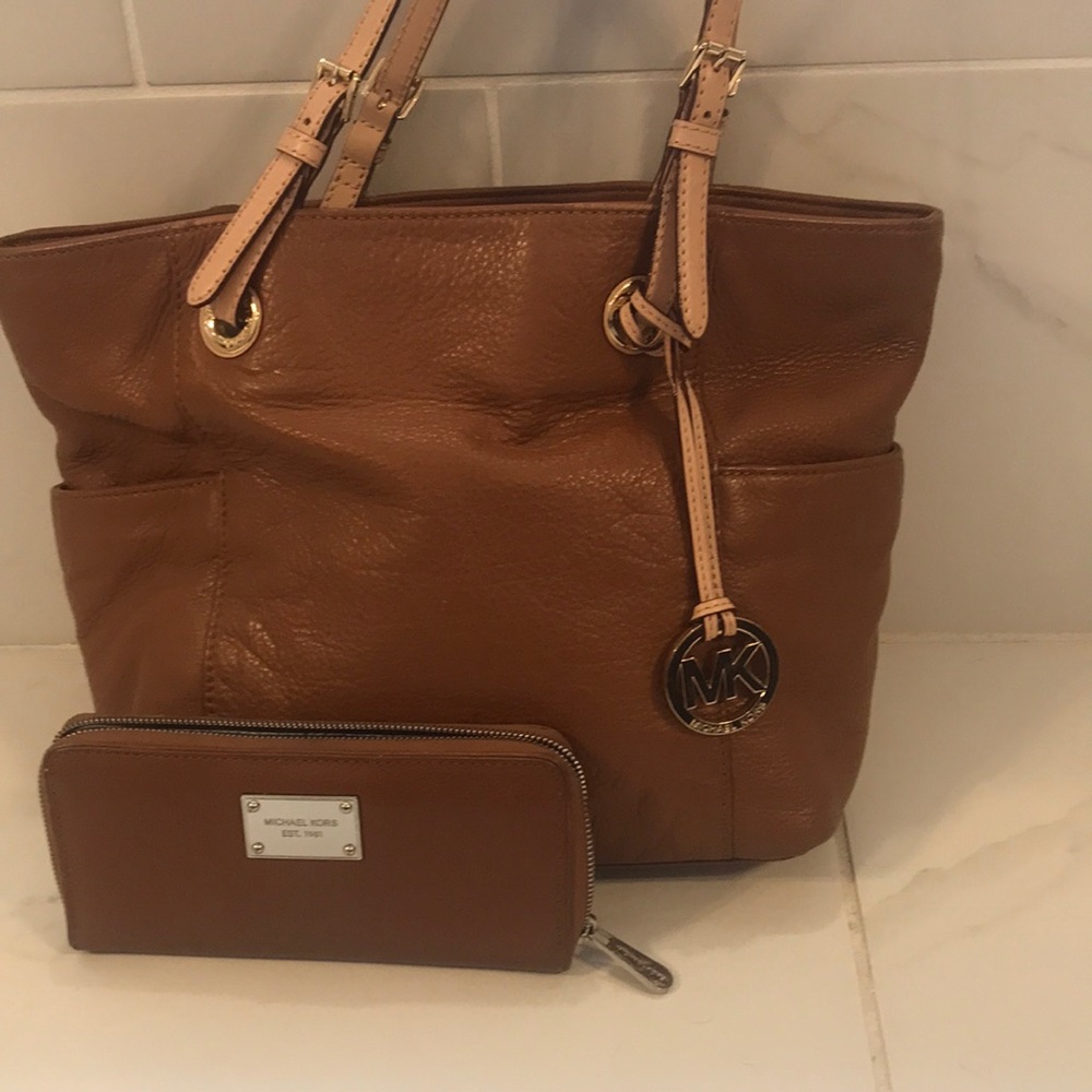 Michael Kors Handbag and Wallet